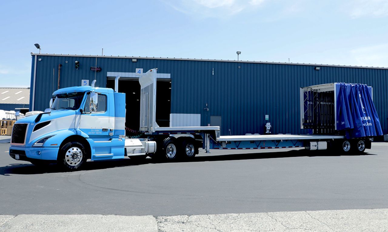 Drop deck tow truck