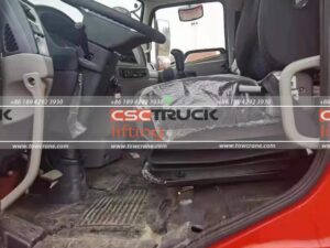 Dongfeng Wrecker Trailer Flatbed Tow Truck Interior