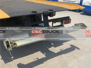 ISUZU Wrecker Multipurpose Platform Car Carrier Tow Truck Detail