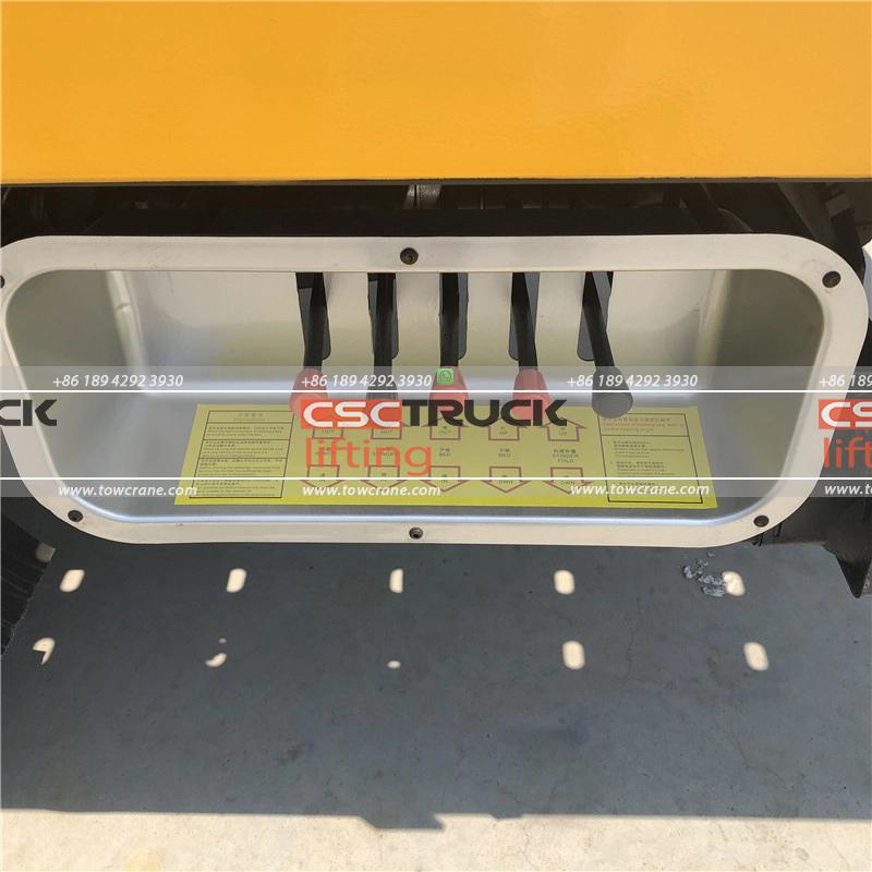 ISUZU Wrecker Multipurpose Platform Car Carrier Tow Truck Manual Controller ISUZU Wrecker Multipurpose Platform Car Carrier Tow Truck Manual Controller
