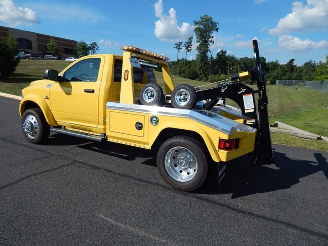 repo tow truck (2)