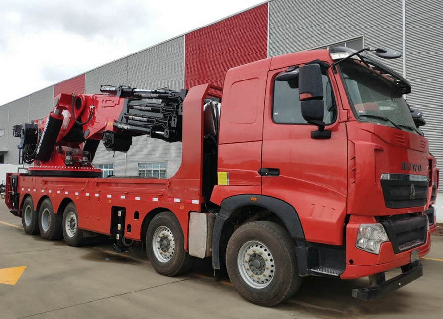 HOWO 130 Ton Knuckle Boom Folding Crane Truck Right HOWO 130 Ton Knuckle Boom Folding Crane Truck Right
