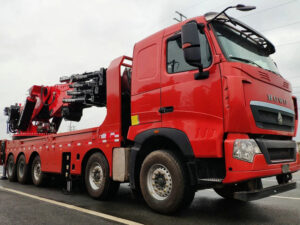 HOWO 130 Ton Knuckle Boom Folding Crane Truck Tractor
