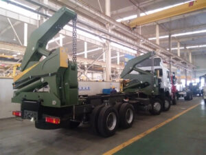 HOWO Side Lifter Crane Truck for 20FT Container Back