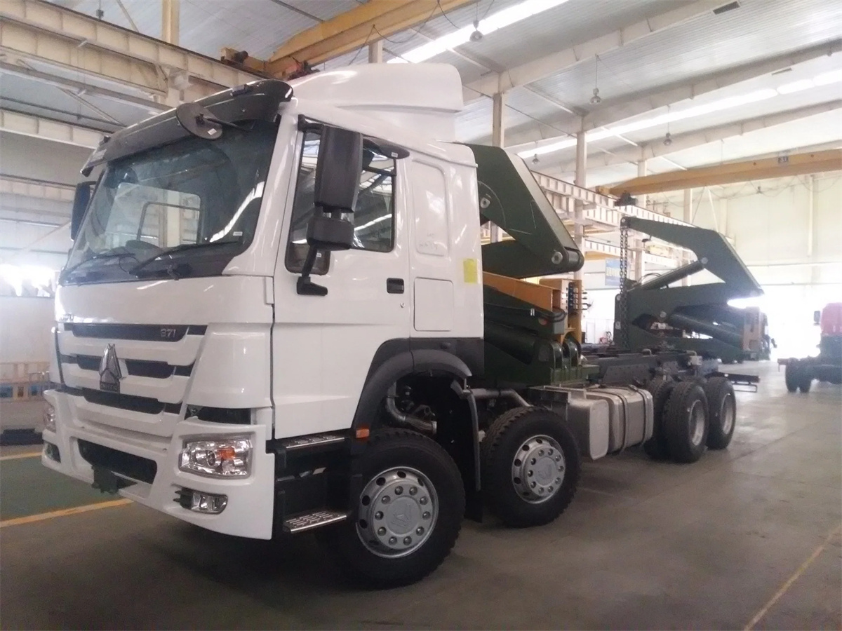 HOWO Side Lifter Crane Truck for 20FT Container HOWO Side Lifter Crane Truck for 20FT Container