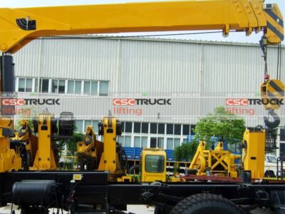 14 Ton Boom Length Stiff Boom Truck Loader Crane Working
