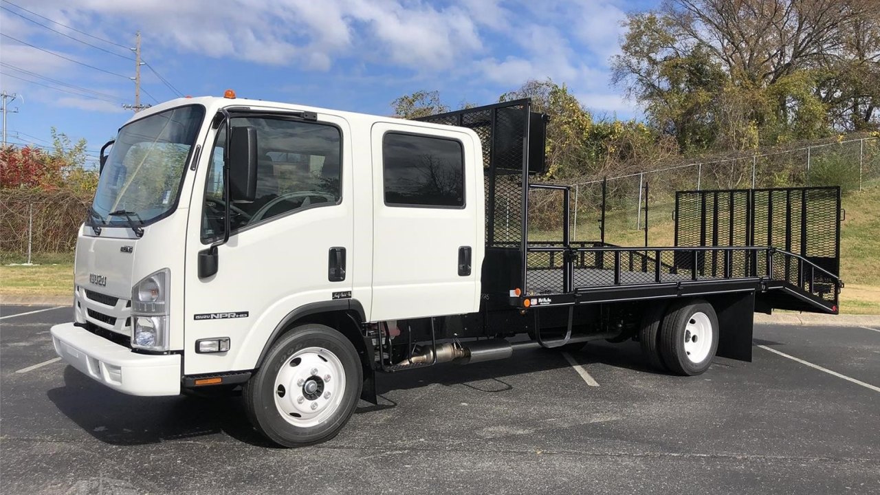 ISUZU Tow Truck