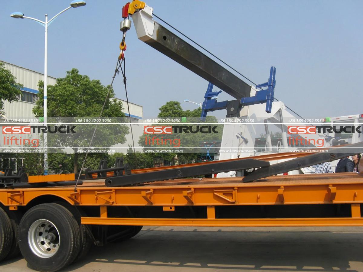 SINOTRUK 2 Ton Wrecker Tow Truck Yellow SINOTRUK 2 Ton Wrecker Tow Truck Yellow