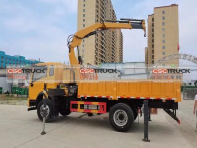 HOWO 16Ton Truck with 6Ton Crane