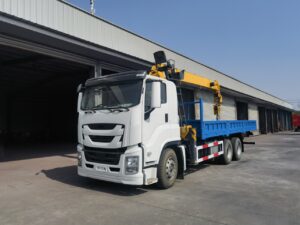 Ісузу 12 Телескопічний кран-вантажівка Ton (4)
