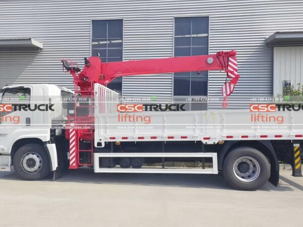 ISUZU GIGA 8 Ton Truck Telescopic Crane (3)