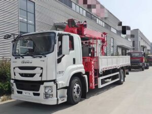 ISUZU GIGA 8 တန်ထရပ် Telescopic Crane