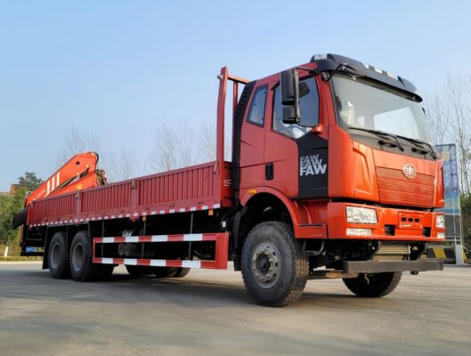 6 Tona 10 ʻO Wheelers Knuckle Boom Crane (2)