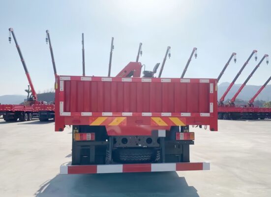 6 Mavhiri 6 Ton Knuckle Boom Crane (8)