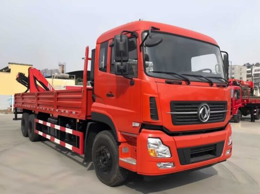 7 טוֹן 10 Wheelers Knuckle Boom Crane