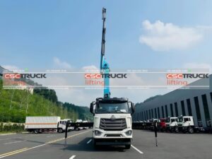 Kedu 16 Ton knuckle boom crane (2)