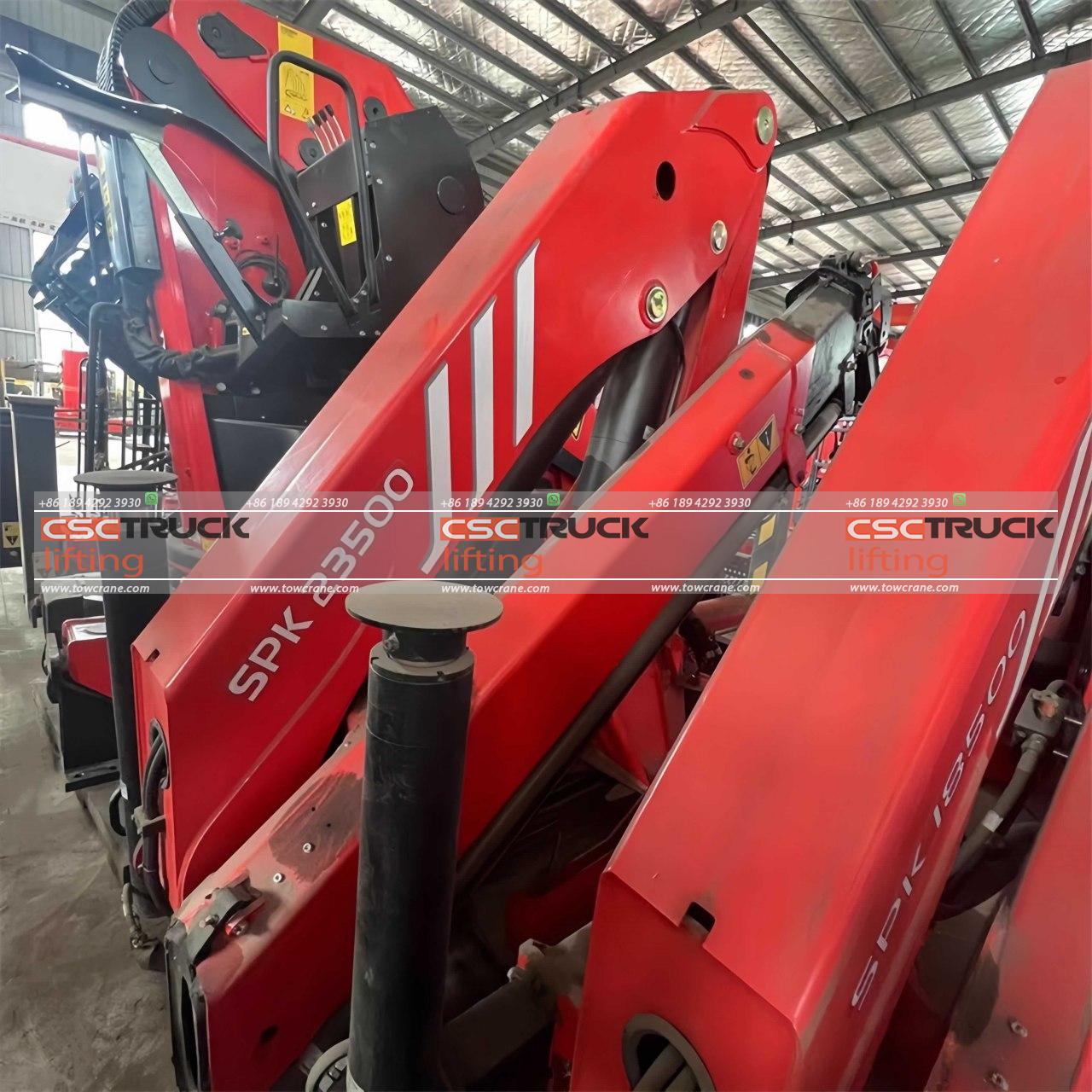 ISUZU GIGA TSI 6 Ton Knuckle Boom Crane (5) ISUZU GIGA 6 Ton Knuckle Boom Crane (5)