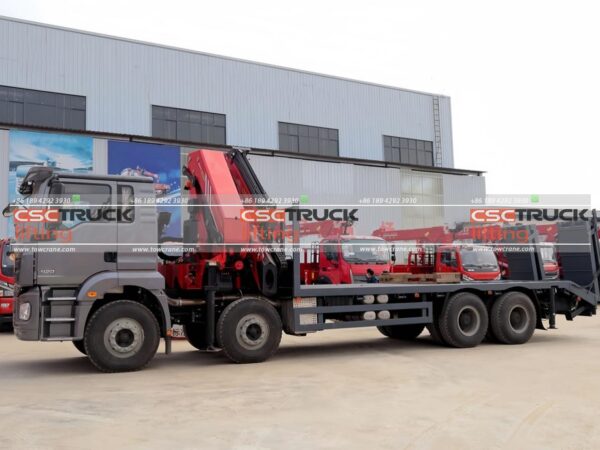 Shacman H3000 21 Ton Knuckle Boom Crane (4)