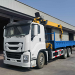 Mabhureki akapfava ane ngozi pane kungoerekana abhureki ISUZU GIGA Truck with 10T XCMG Crane