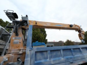 Вантажівка ISUZU GIGA з краном 10T XCMG