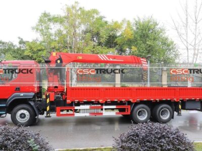 Chenglong H5 270Horsepower 6X2 25Ton Truck Mounted Crane Vehicle