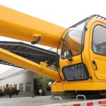 Dajingang ES5 190 horsepower 4X2 24 tons 10-meter truck crane