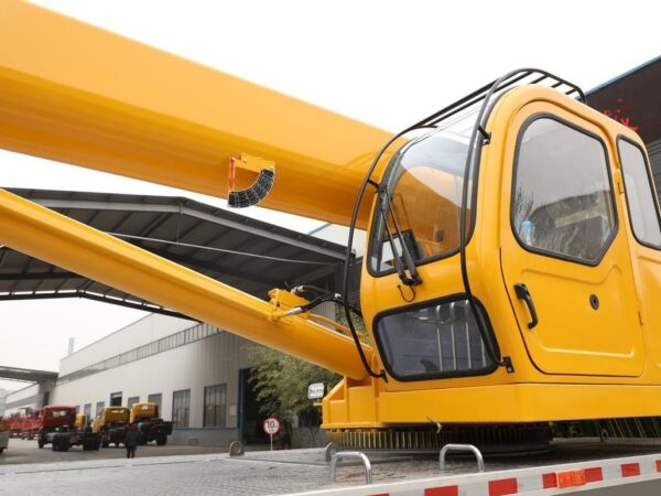 Dajngang es5 190 perepower 4x2 24 Trune ea literaka tsa 10-Meter