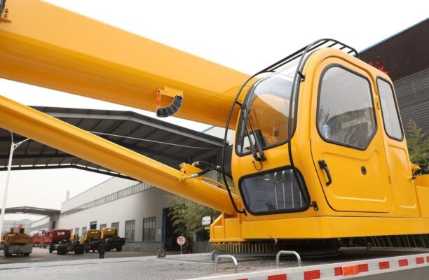 ዳጂንጋንግ ES5 190 የፈረስ ጉልበት 4X2 24 ቶን 10 ሜትር የጭነት መኪና ክሬን