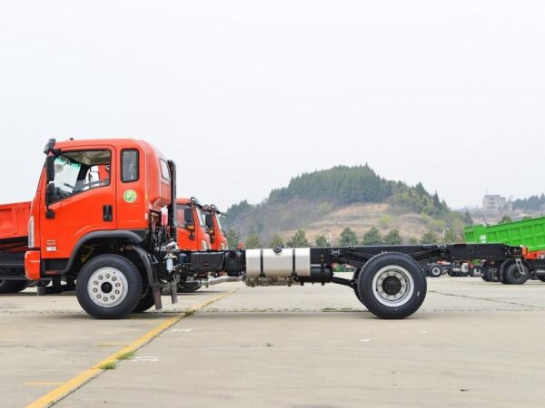 Dayun G6 180Horsepower 4X2 14Ton Truck-Mounted Crane