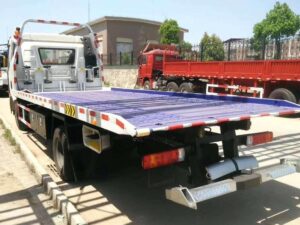 Faw Jiefang J6L 160Horsepower 4X2 8Ton Wrecker