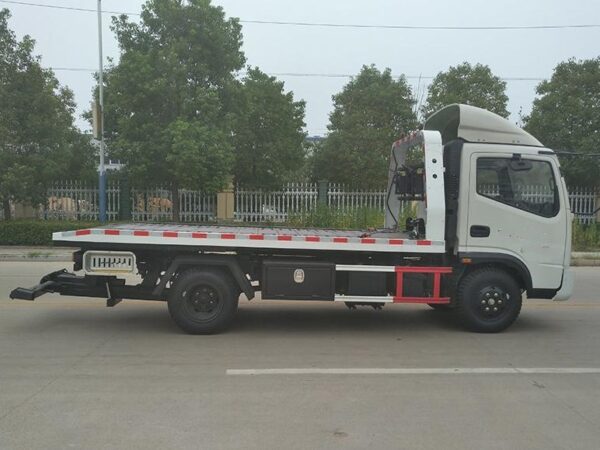 Fengchi 4X2 87Horsepower Wrecker
