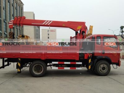 Haoman H3 129Horsepower 4X2 4.5Ton Truck Mounted Crane