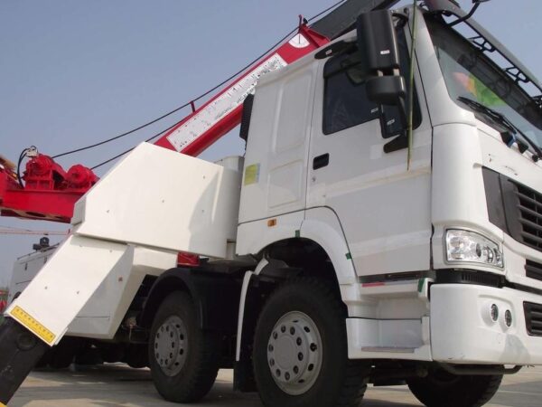 Howo T5G 375Horsepower 8X4 Wrecker