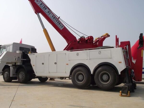 Howo T5G 375Horsepower 8X4 Wrecker