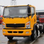 Huashen D912 12-ton 9-mita rori craneark plug Huashen D912 12-ton 9-meter truck crane