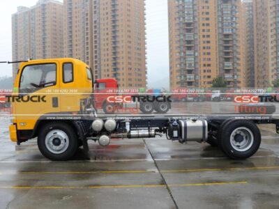 Huashen D912 140Horsepower 4X2 8Ton Truck Crane