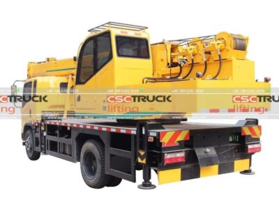 Huashen T5 140Horsepower 4X2 8Ton Four Section Boom Crane