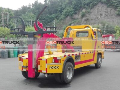 Isuzu 600P 130Horsepower 4X2 Wrecker