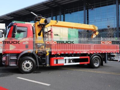 J6L 220Horsepower 4X2 18Ton Truck Mounted Crane