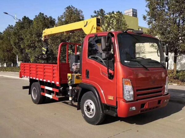 OPOUDI 129HORESPOEPOW 4X2 4.5TON SPRED CRANE