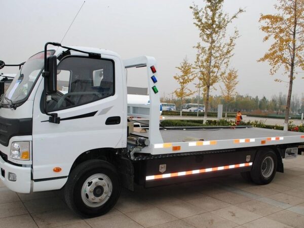 Oumake 3 Series 154Horsepower 4X2 8Ton Tow Truck