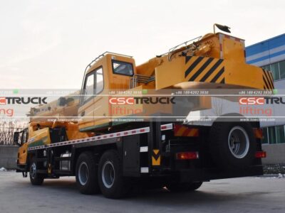 Senyuan 330Horsepower 6X4 25Ton Crane
