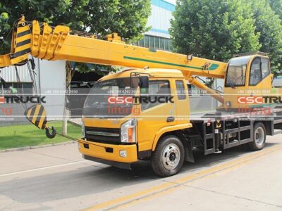 Senyuan 8Ton Crane With Yituo Dongfanghong Chassis