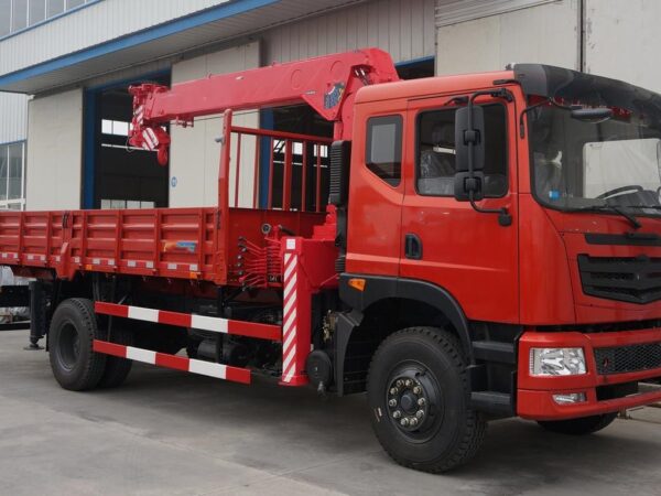 T5 180Horsepower 4X2 18Ton Truck Mounted Crane