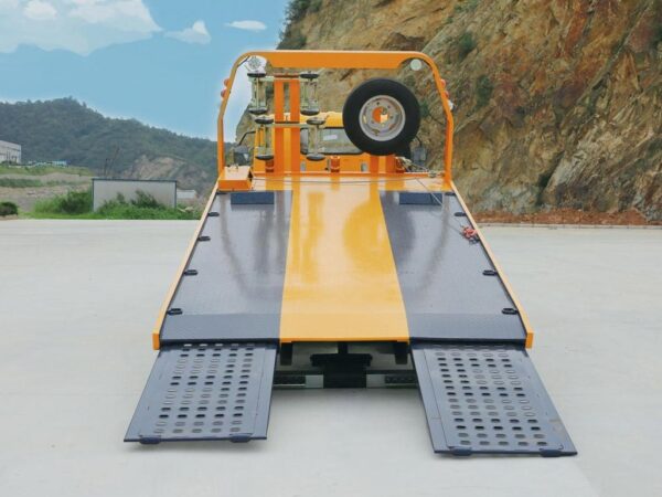 Tiger Vn 110 Horsepower 4X2 Wrecker