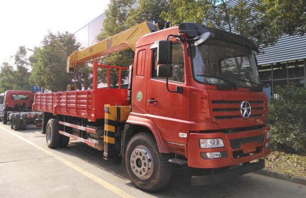 Dayun 18 Tuj Truck Telescopic Crane