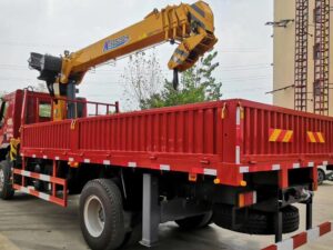Dongfeng 18 တန်ထရပ် Telescopic Crane