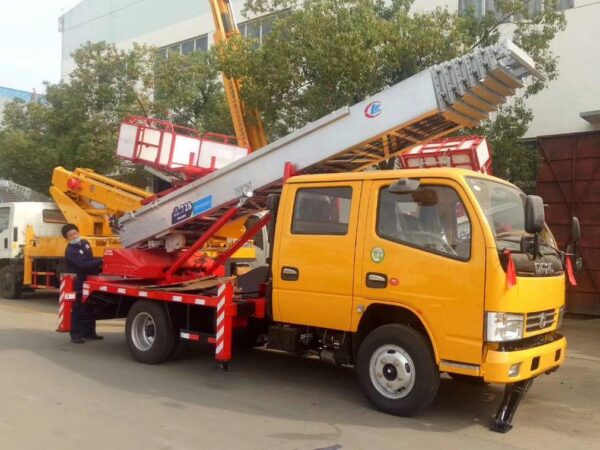 Dongfeng 4.5 Ton Ladder Lift Truck
