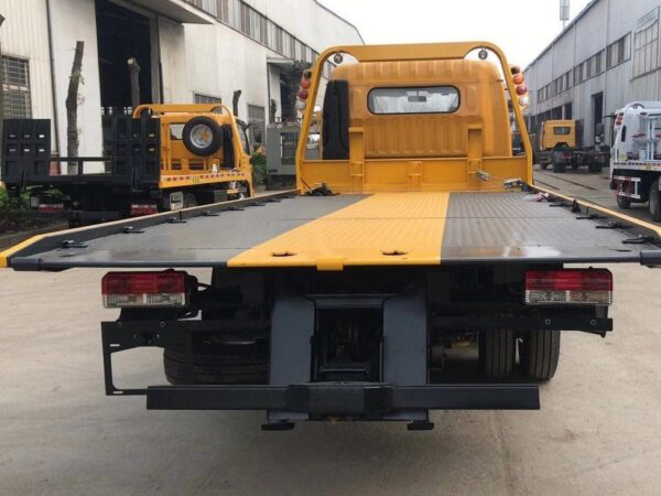 Dongfeng 8.3 Transporteur de tonne Rollback