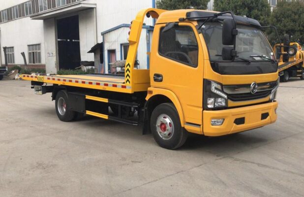 Dongfeng 8.3 TUJ ROLLBACUS CARRIER